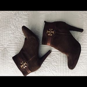 NYE SALE!!! Tory Burch brown heeled booties